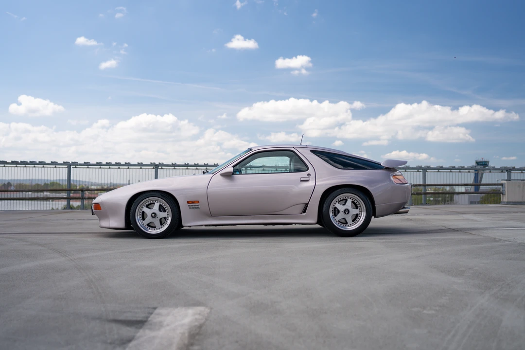 1986 Porsche 928 S - Image 13 of 31