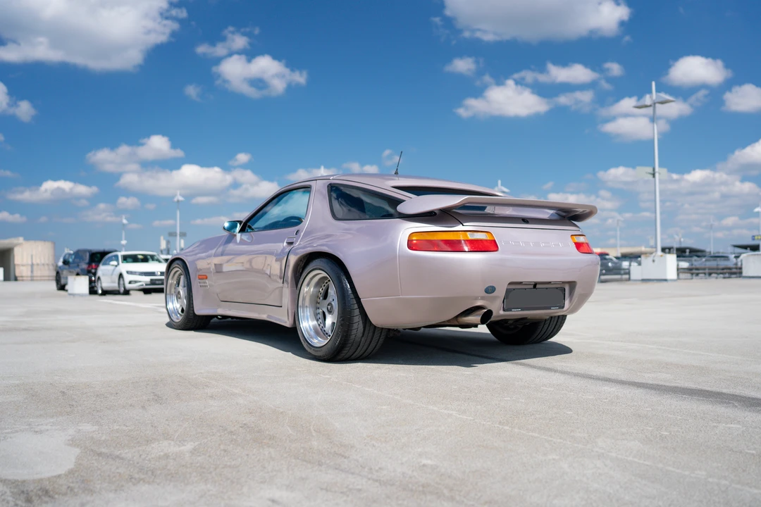 1986 Porsche 928 S - Image 6 of 31