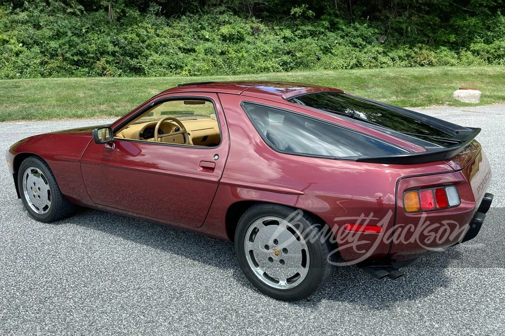 1986 Porsche 928 S - Image 6 of 16