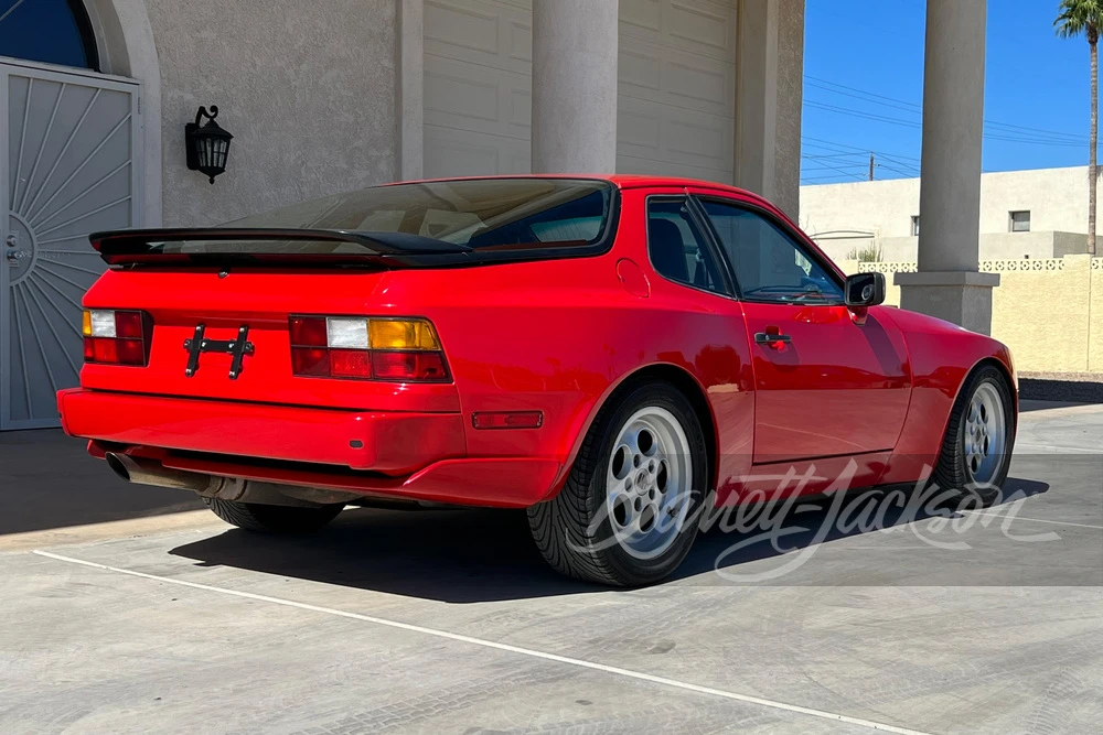 1986 Porsche 944 - Image 4 of 5