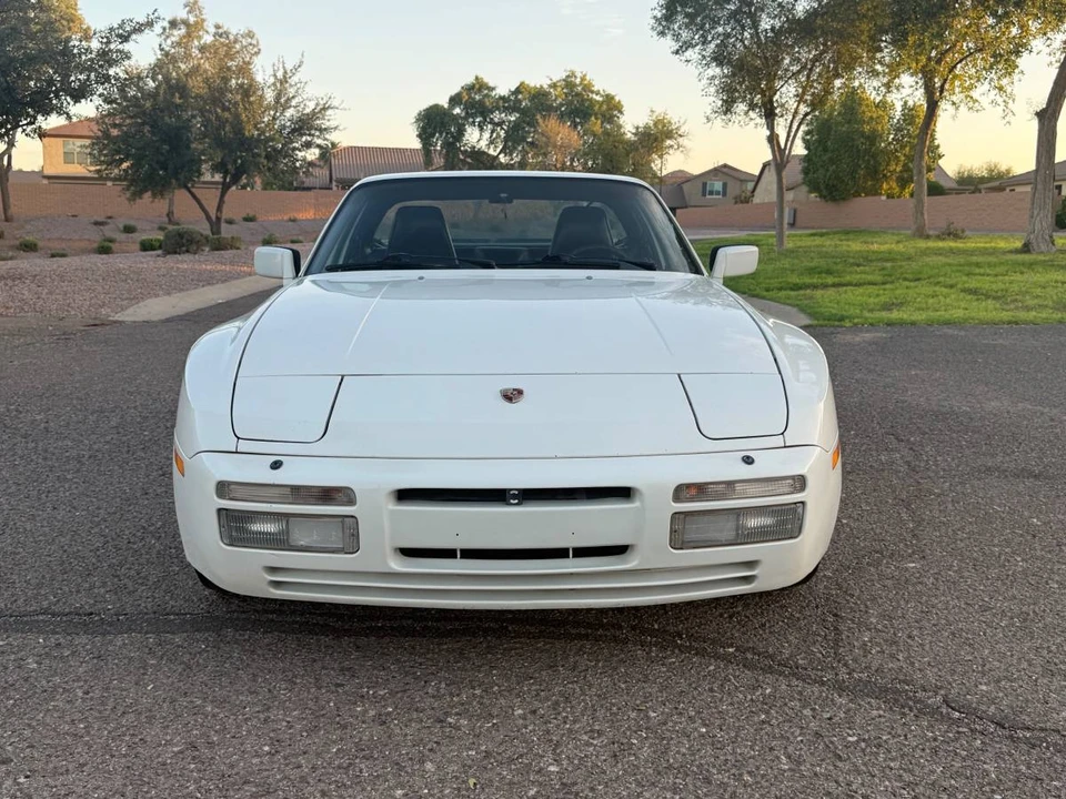1986 Porsche 944 Turbo - Image 8 of 20
