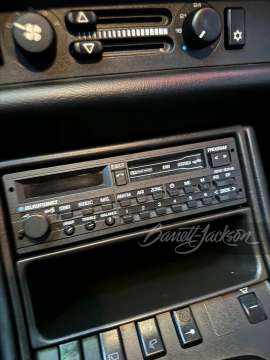 1986 Porsche 944 Turbo - Image 3 of 31