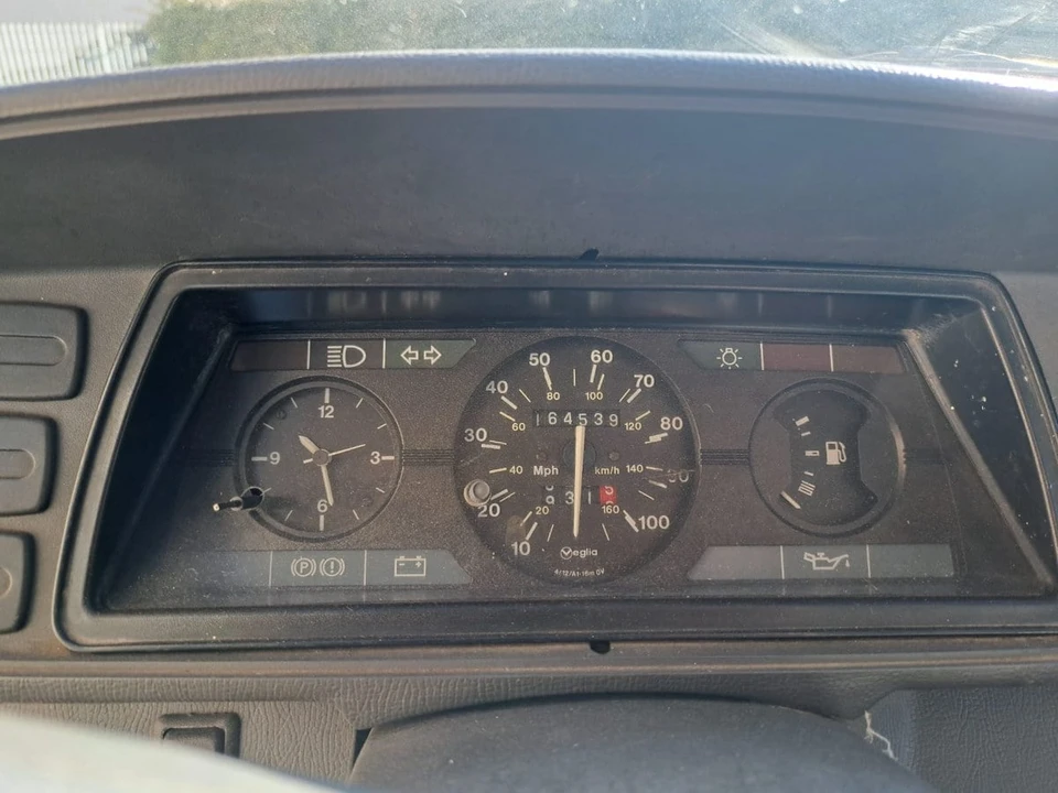 1986 Peugeot 504 - Image 11 of 30