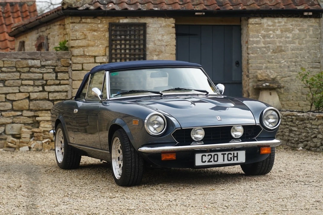 1986 Pininfarina - Image 29 of 30