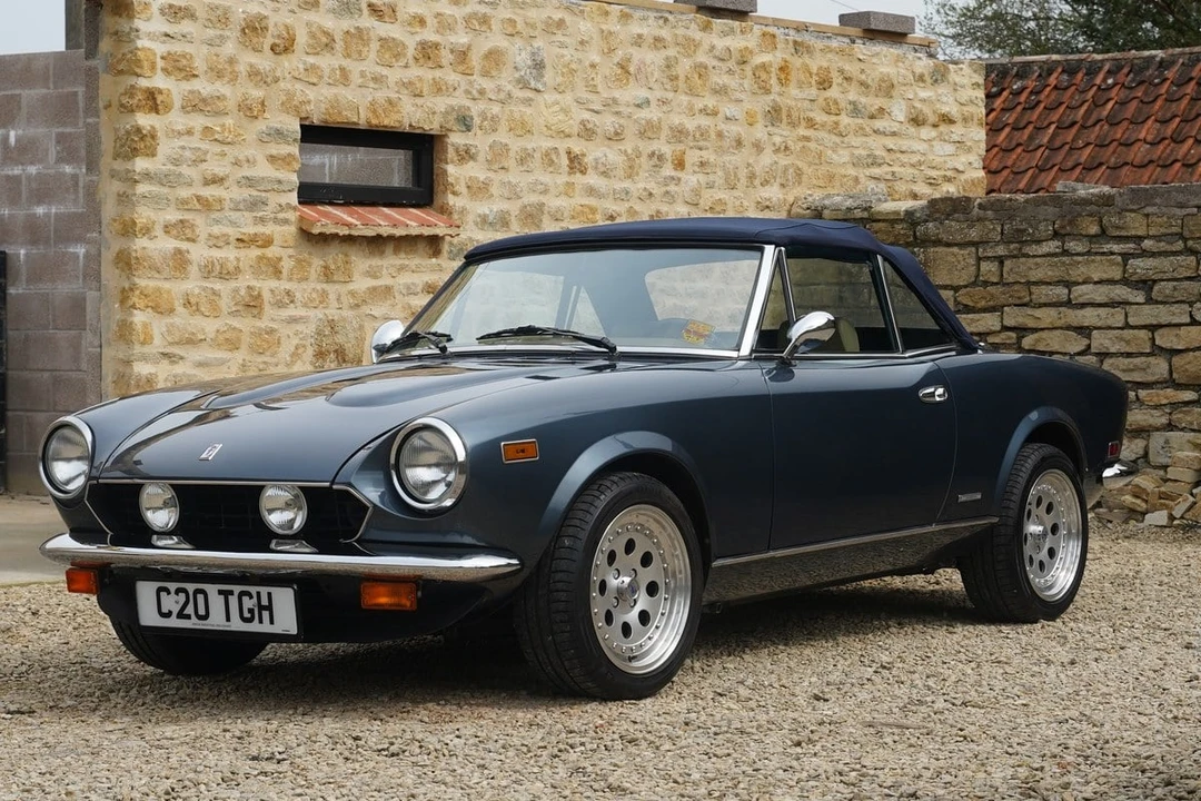 1986 Pininfarina - Image 22 of 30