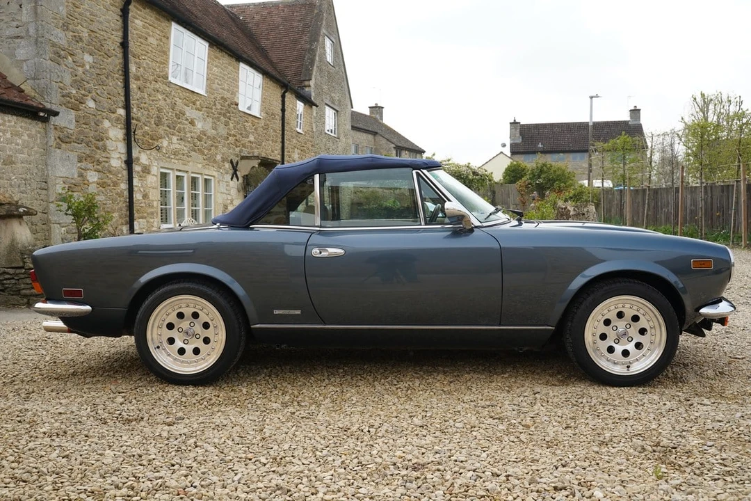 1986 Pininfarina - Image 24 of 30