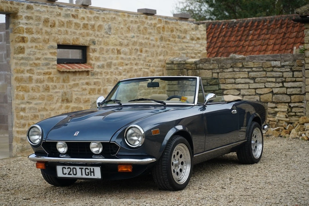 1986 Pininfarina - Image 10 of 30
