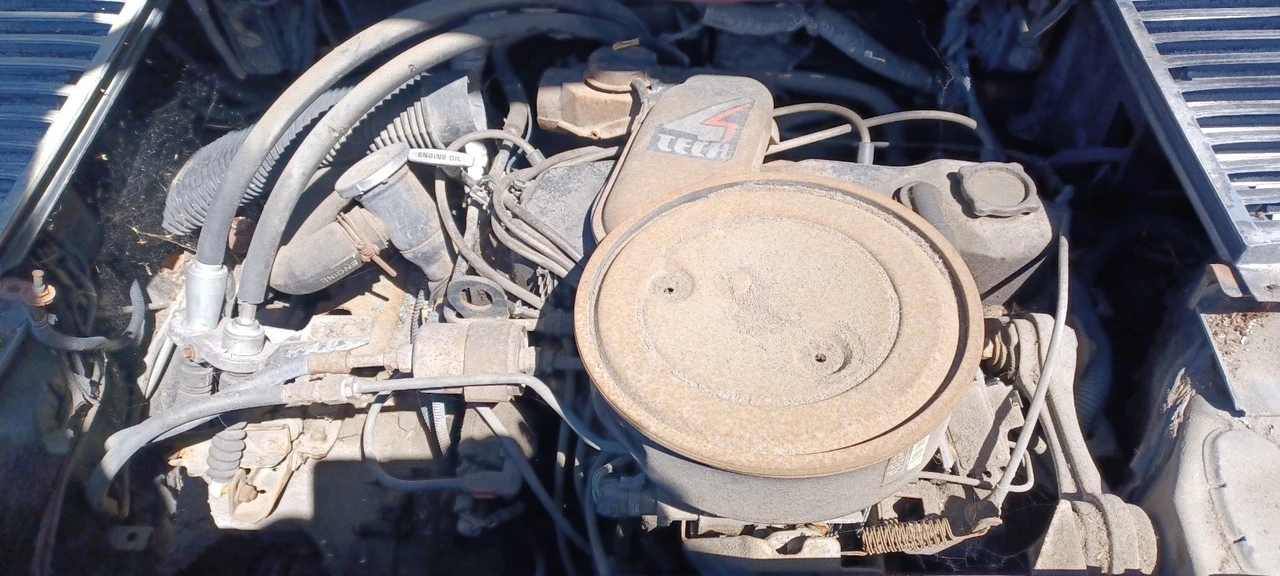 1986 Pontiac Fiero - Image 16 of 18