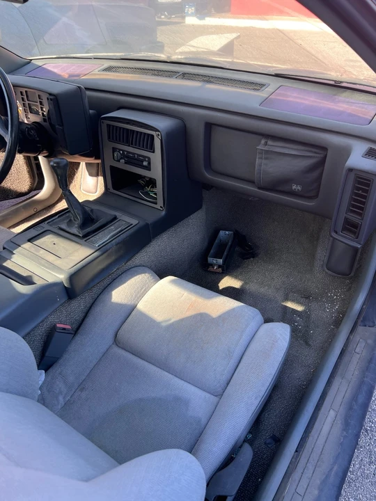 1986 Pontiac Fiero - Image 8 of 18