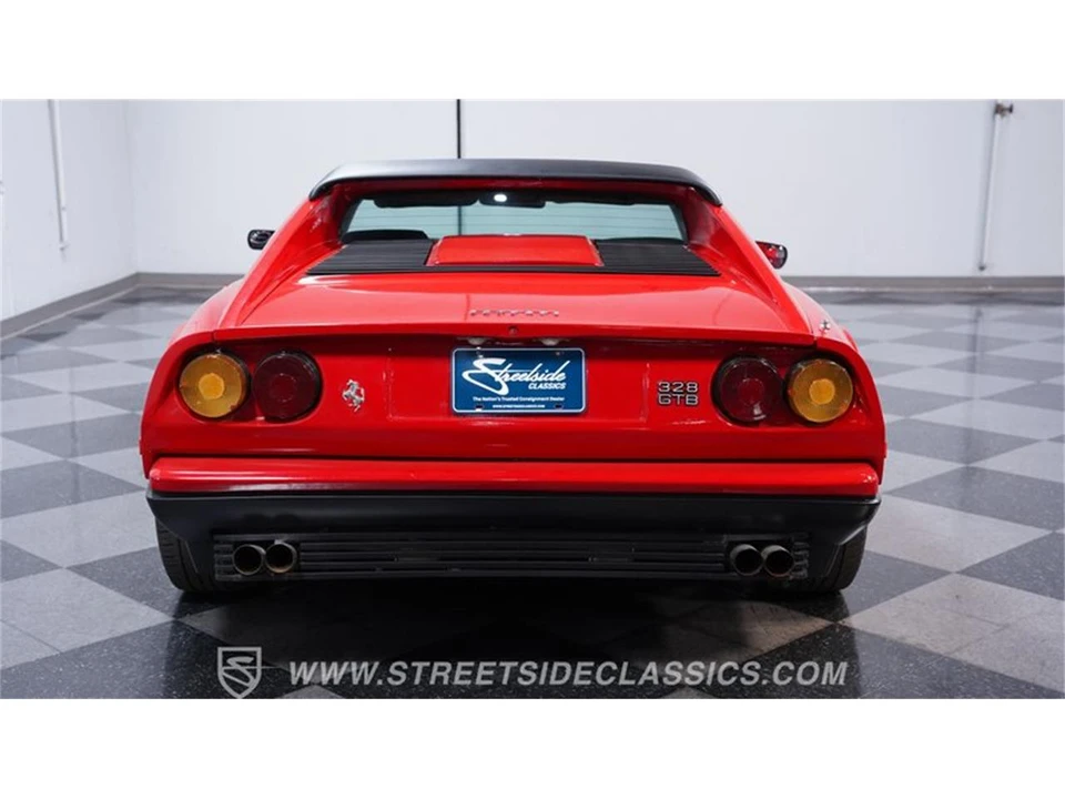 1986 Pontiac Fiero - Image 10 of 31