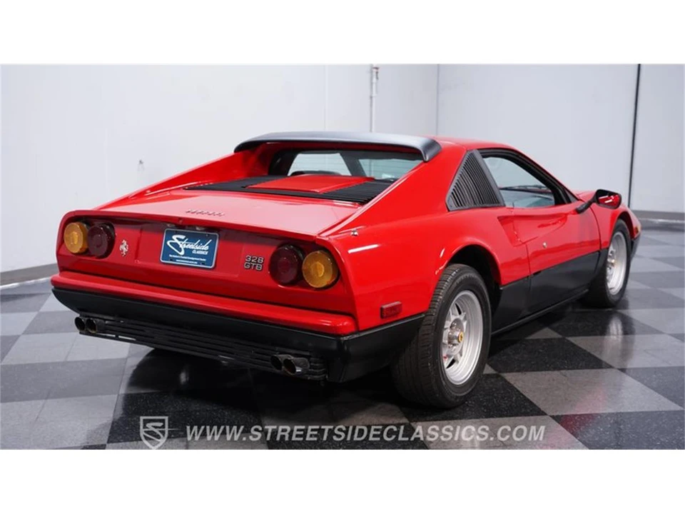 1986 Pontiac Fiero - Image 11 of 31