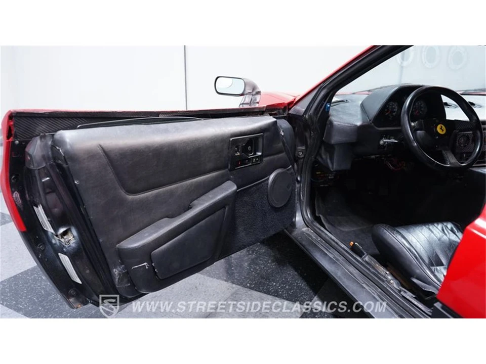 1986 Pontiac Fiero - Image 30 of 31