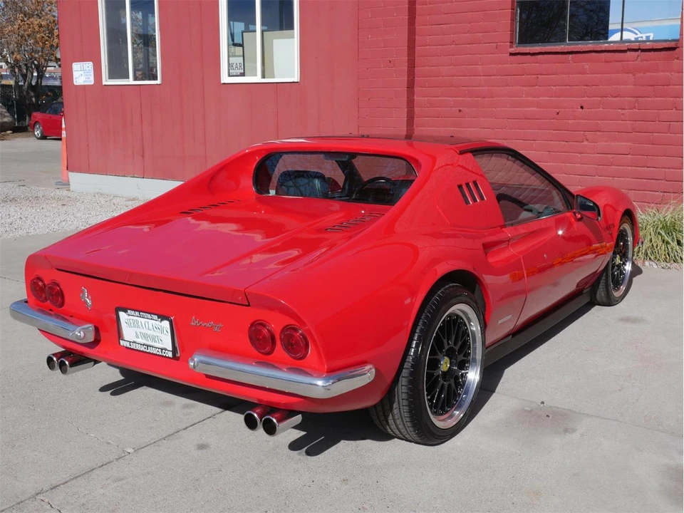 1986 Pontiac Fiero - Image 10 of 31