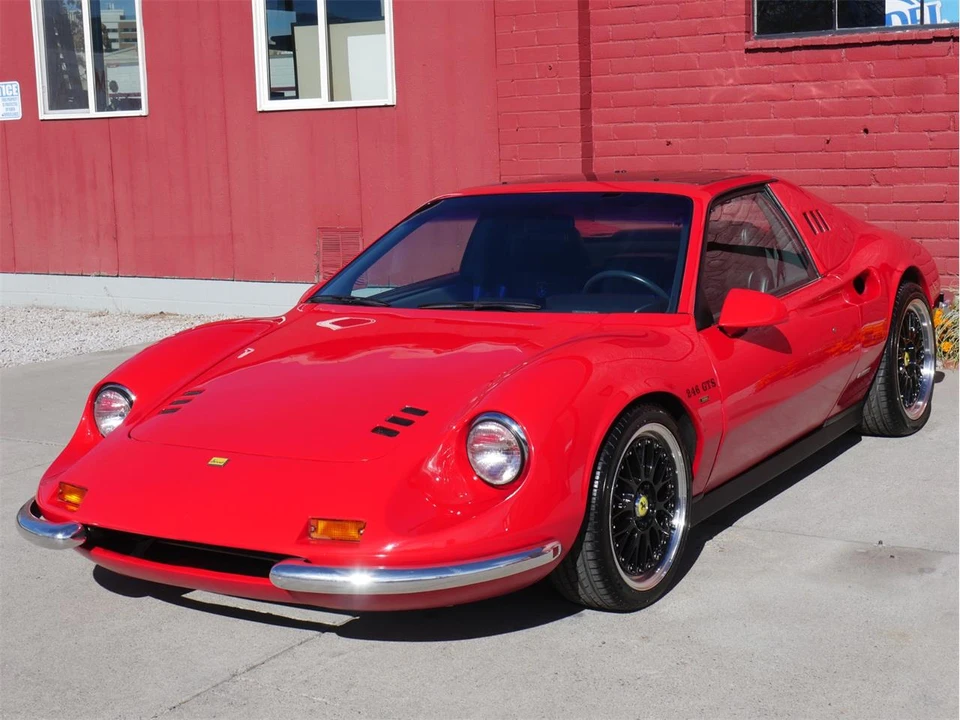 1986 Pontiac Fiero - Image 2 of 31