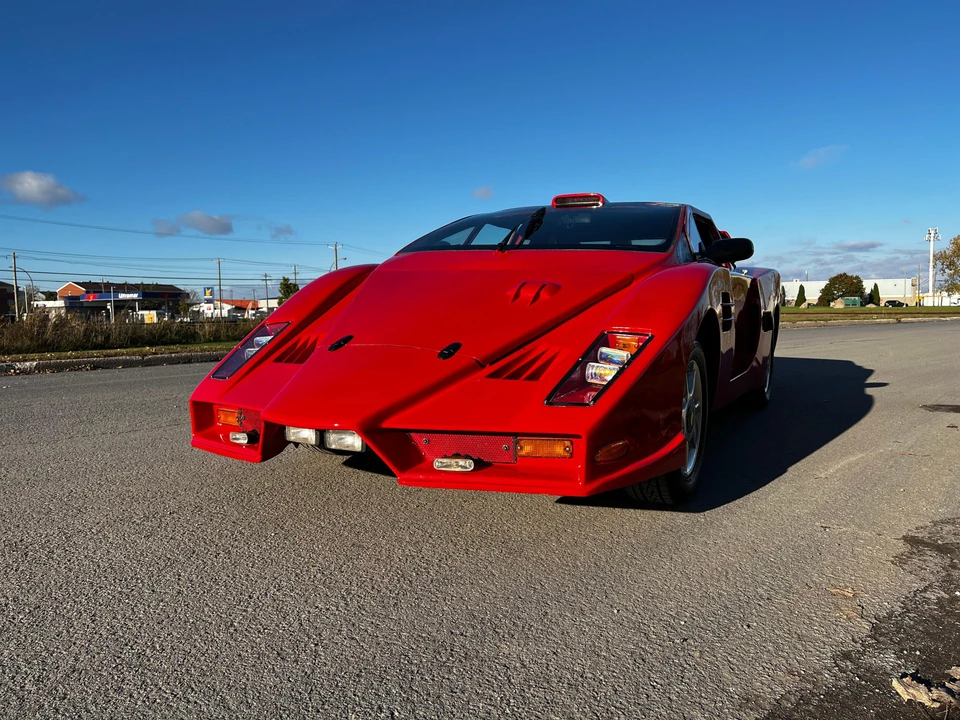 1986 Pontiac Fiero - Image 7 of 31