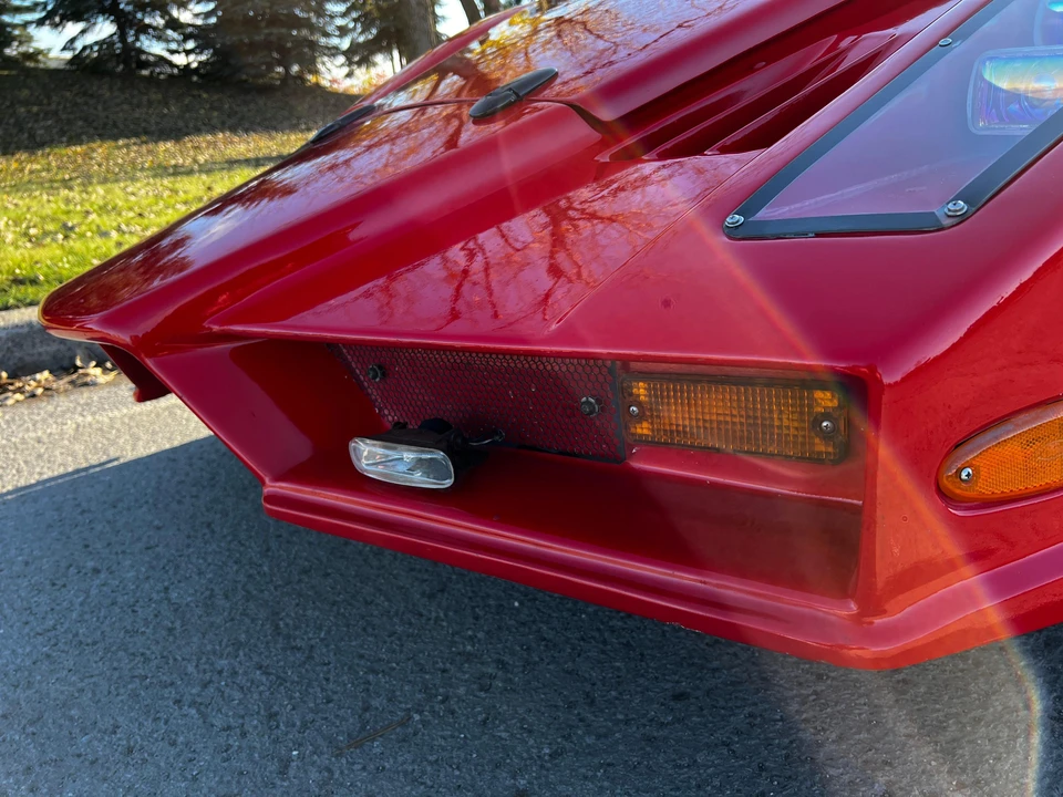 1986 Pontiac Fiero - Image 26 of 31