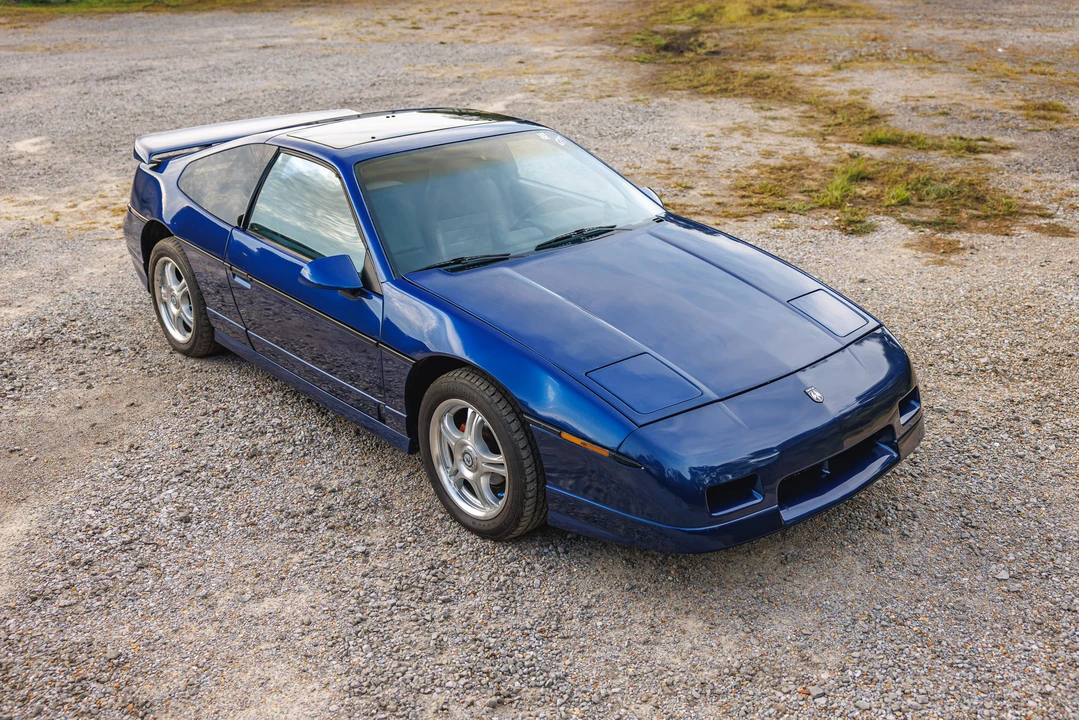 1986 Pontiac Fiero GT - Image 4 of 31