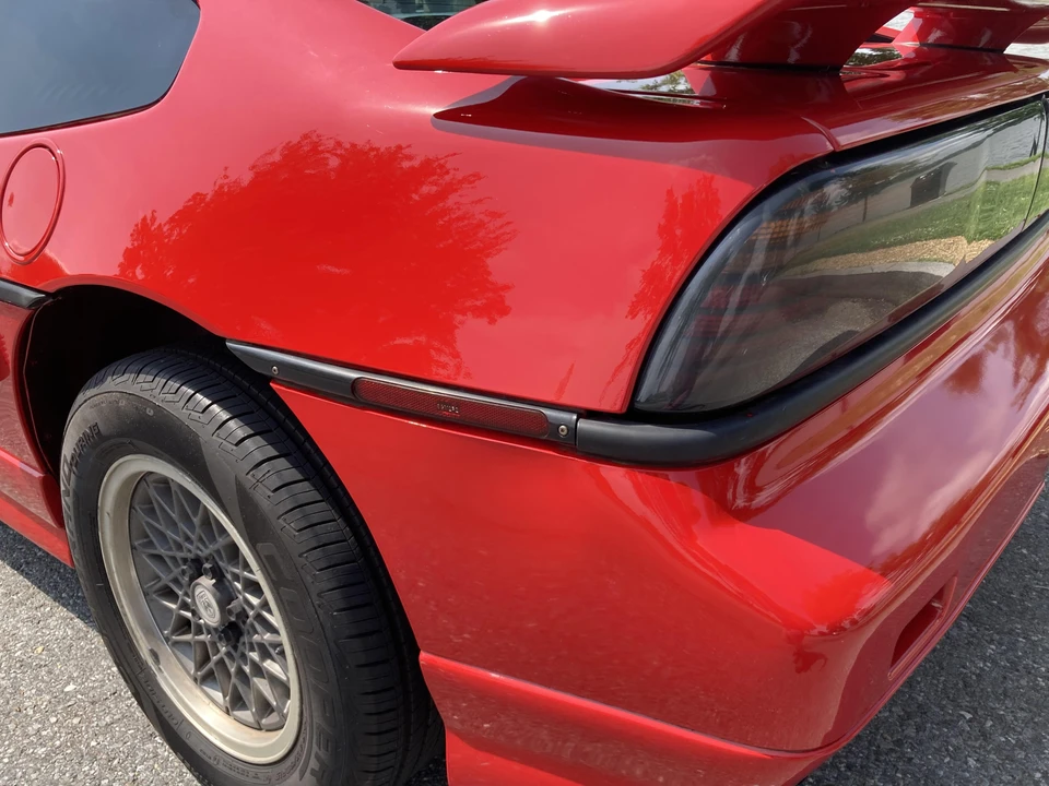 1986 Pontiac Fiero GT - Image 24 of 31