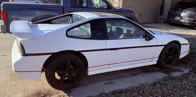 1986 Pontiac Fiero GT