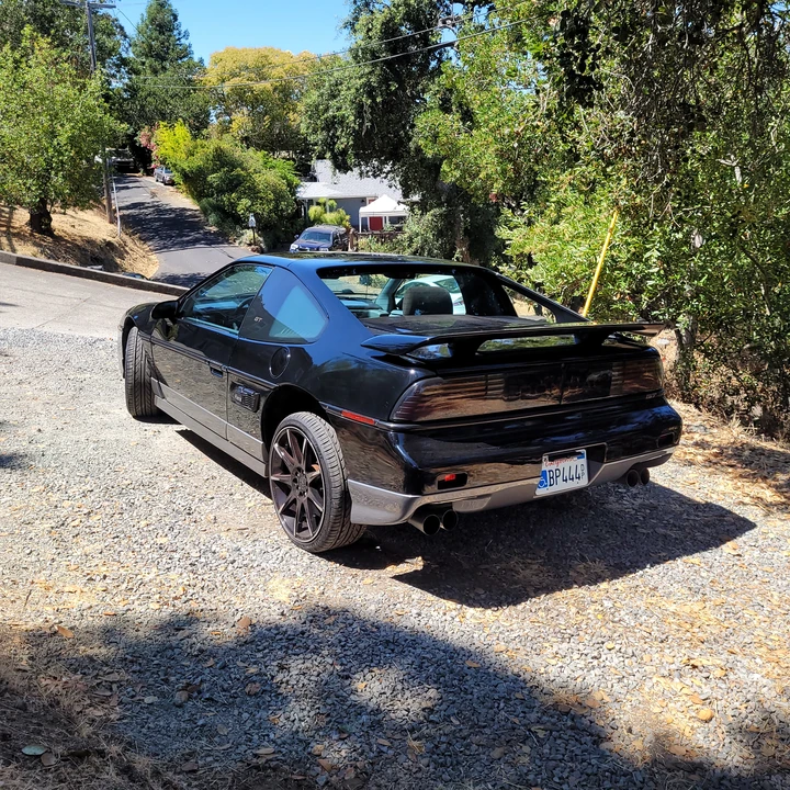 1986 Pontiac Fiero GT - Image 12 of 31