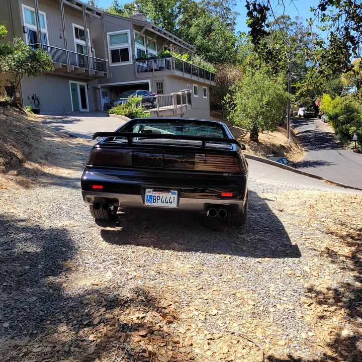 1986 Pontiac Fiero GT - Image 13 of 31