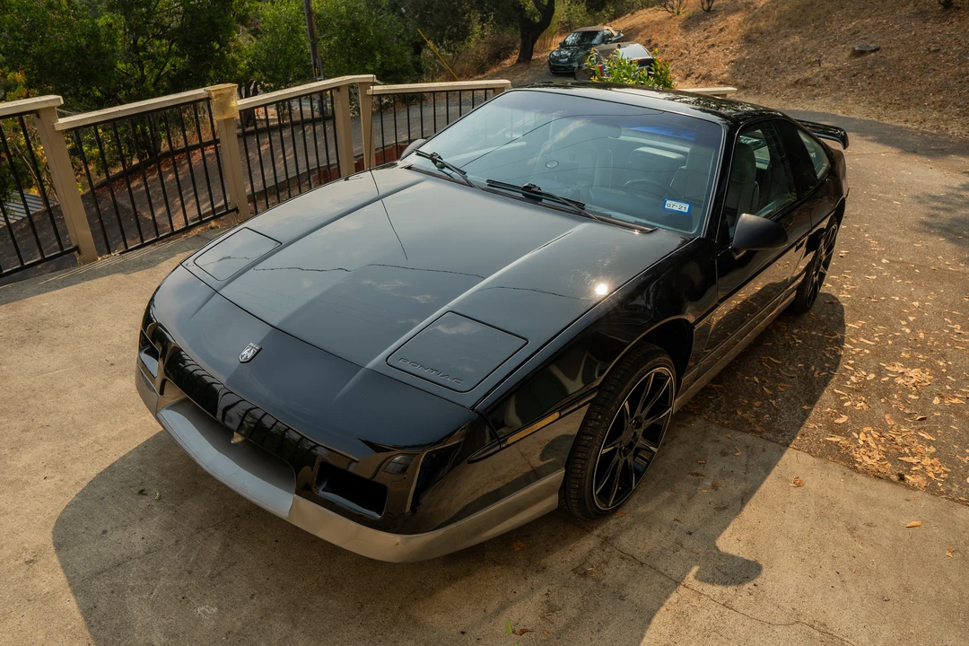 1986 Pontiac Fiero GT - Image 16 of 31