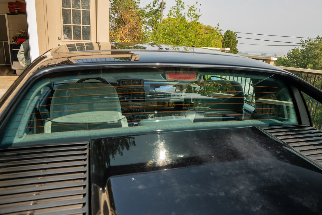 1986 Pontiac Fiero GT - Image 25 of 31