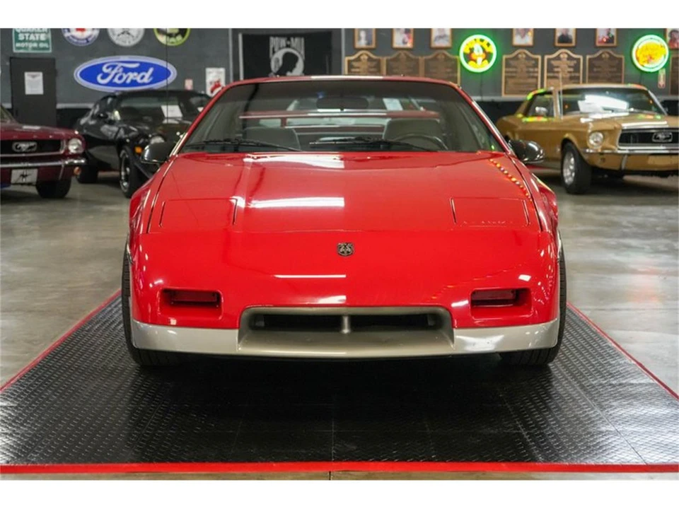 1986 Pontiac Fiero GT - Image 25 of 31