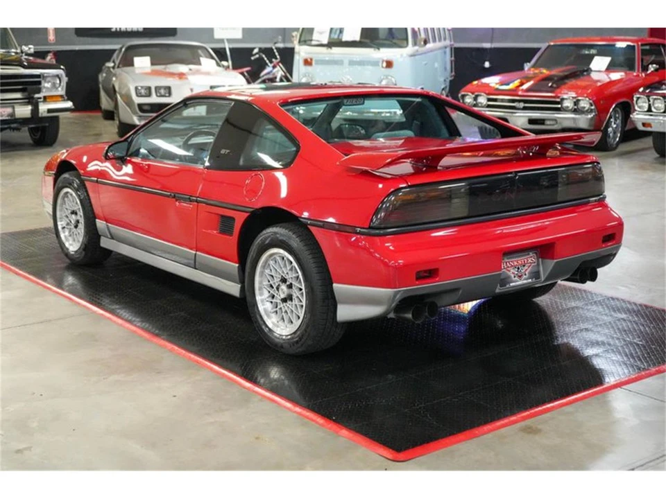 1986 Pontiac Fiero GT - Image 4 of 31