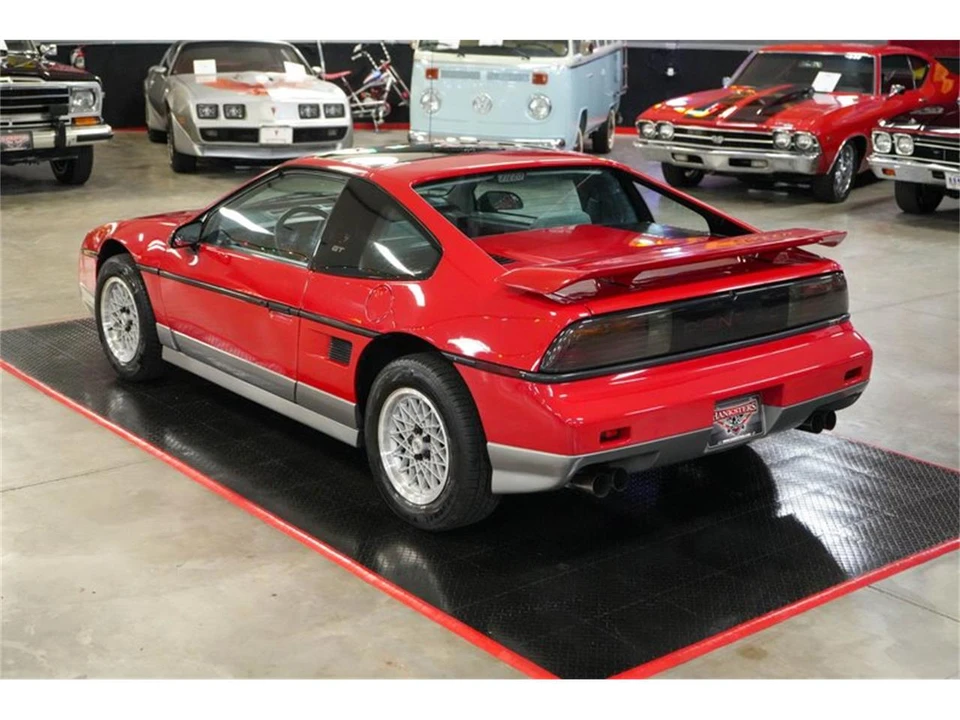 1986 Pontiac Fiero GT - Image 12 of 31