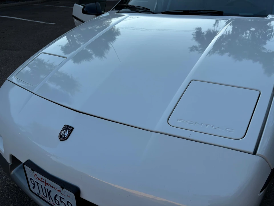1986 Pontiac Fiero GT - Image 17 of 31