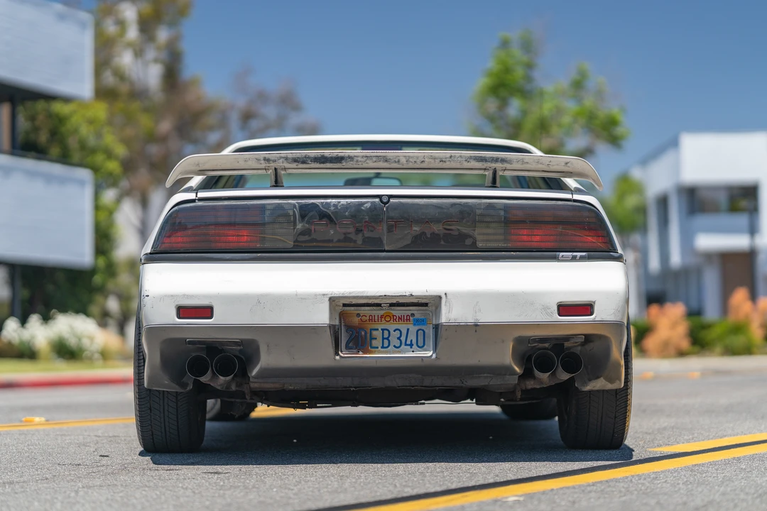 1986 Pontiac Fiero GT - Image 10 of 31