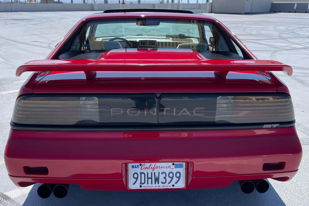1986 Pontiac Fiero GT - Image 5 of 31