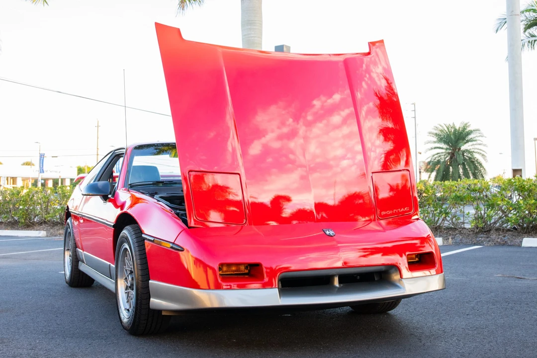 1986 Pontiac Fiero GT - Image 12 of 31
