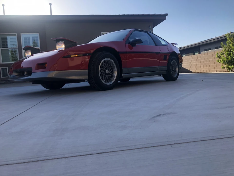 1986 Pontiac Fiero GT - Image 7 of 31