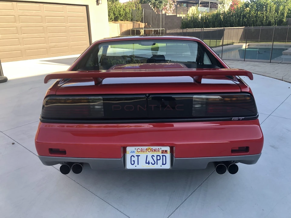 1986 Pontiac Fiero GT - Image 14 of 31