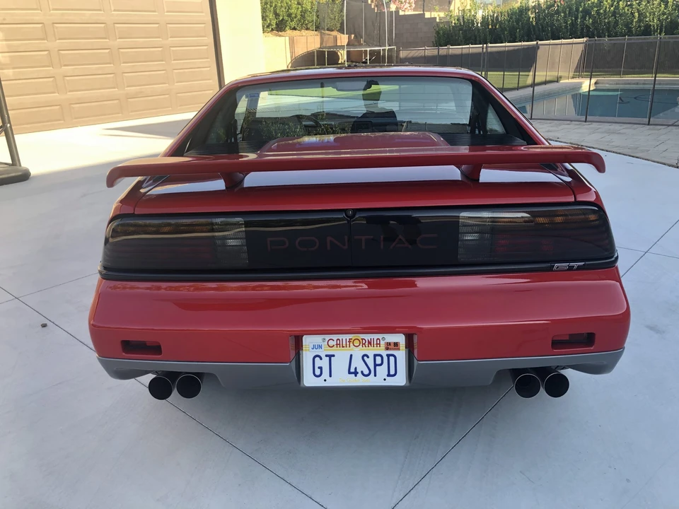 1986 Pontiac Fiero GT - Image 16 of 31