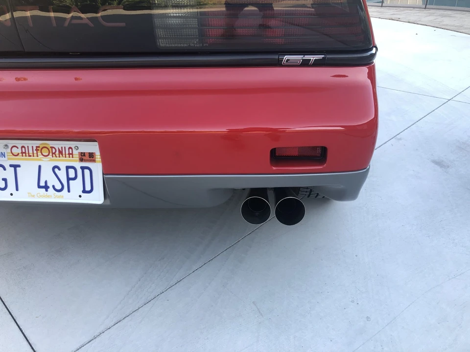 1986 Pontiac Fiero GT - Image 24 of 31