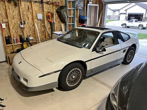 1986 Pontiac Fiero GT