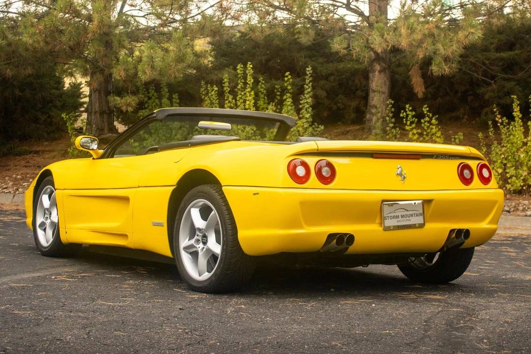 1986 Pontiac Fiero - Image 4 of 31