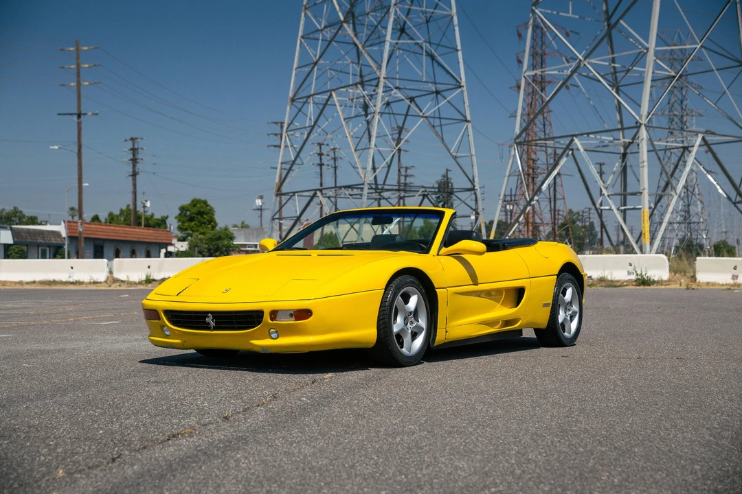 1986 Pontiac Fiero - Image 12 of 31