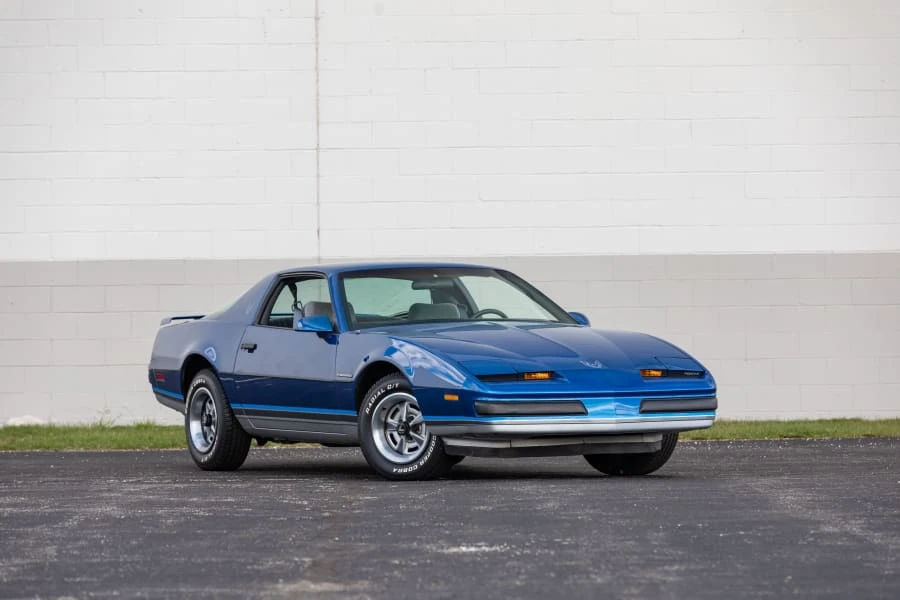 1986 Pontiac Firebird 3rd Gen - Image 6 of 31