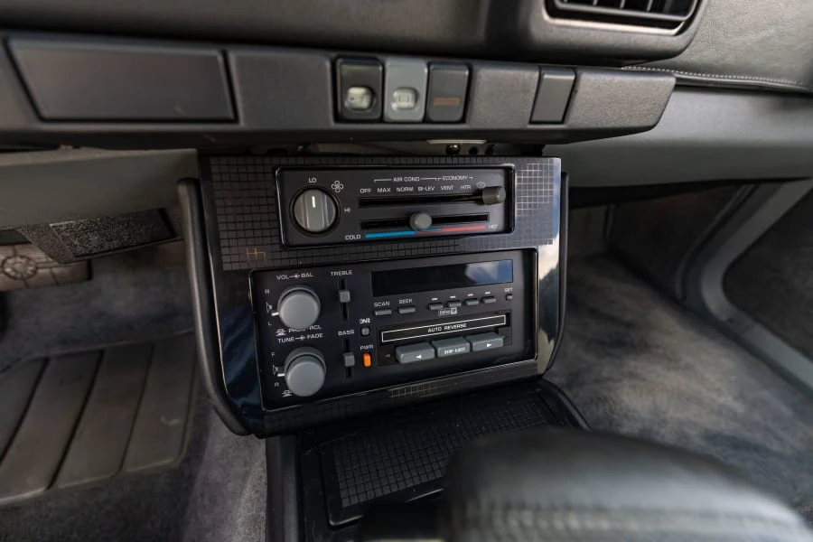 1986 Pontiac Firebird 3rd Gen - Image 21 of 31