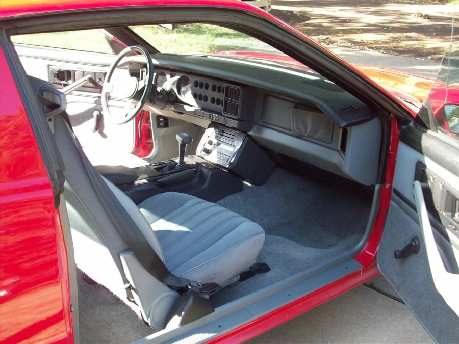 1986 Pontiac Firebird 3rd Gen - Image 4 of 12
