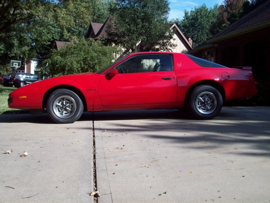 1986 Pontiac Firebird 3rd Gen - Image 11 of 12