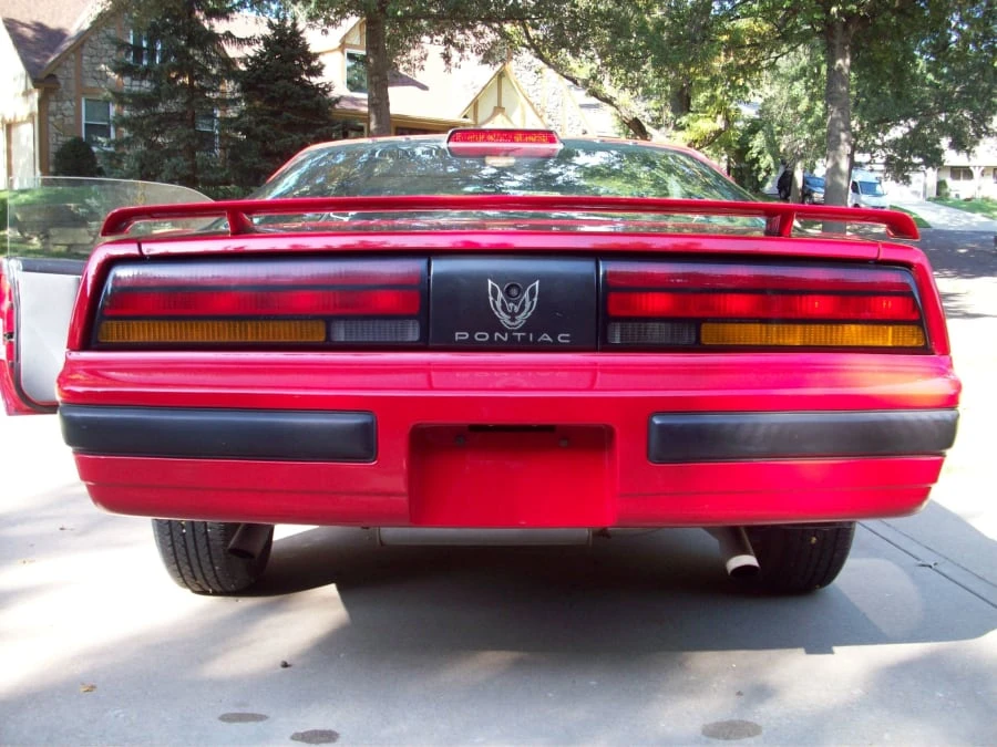1986 Pontiac Firebird 3rd Gen - Image 9 of 12