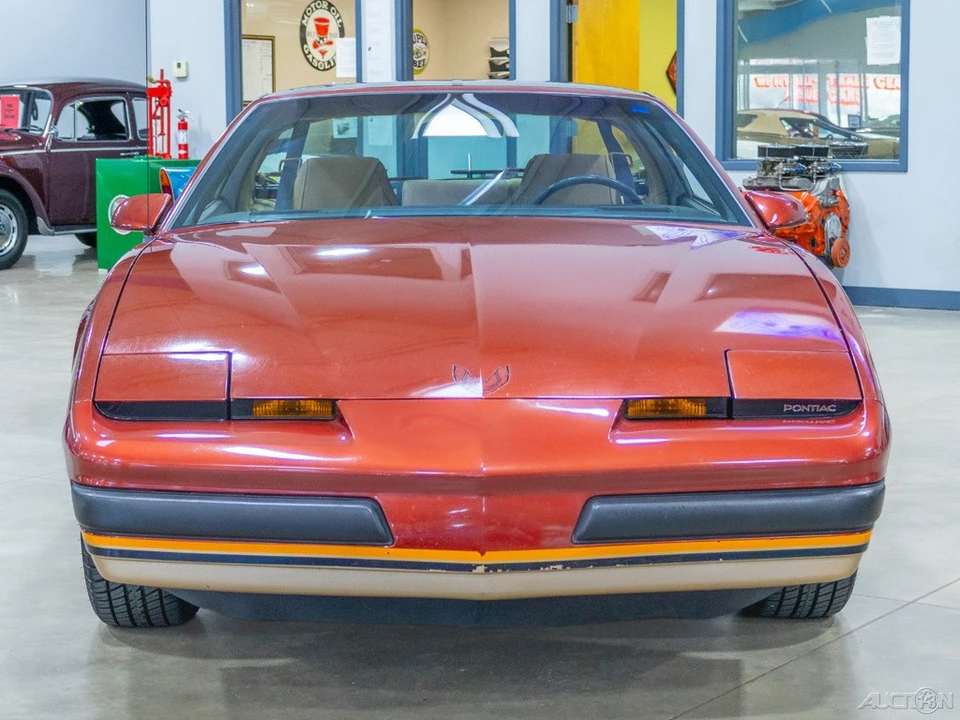 1986 Pontiac Firebird 3rd Gen - Image 2 of 21
