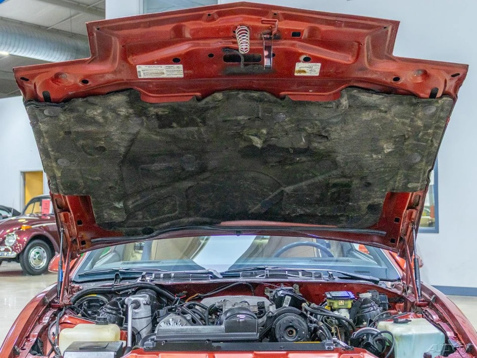 1986 Pontiac Firebird 3rd Gen - Image 11 of 24