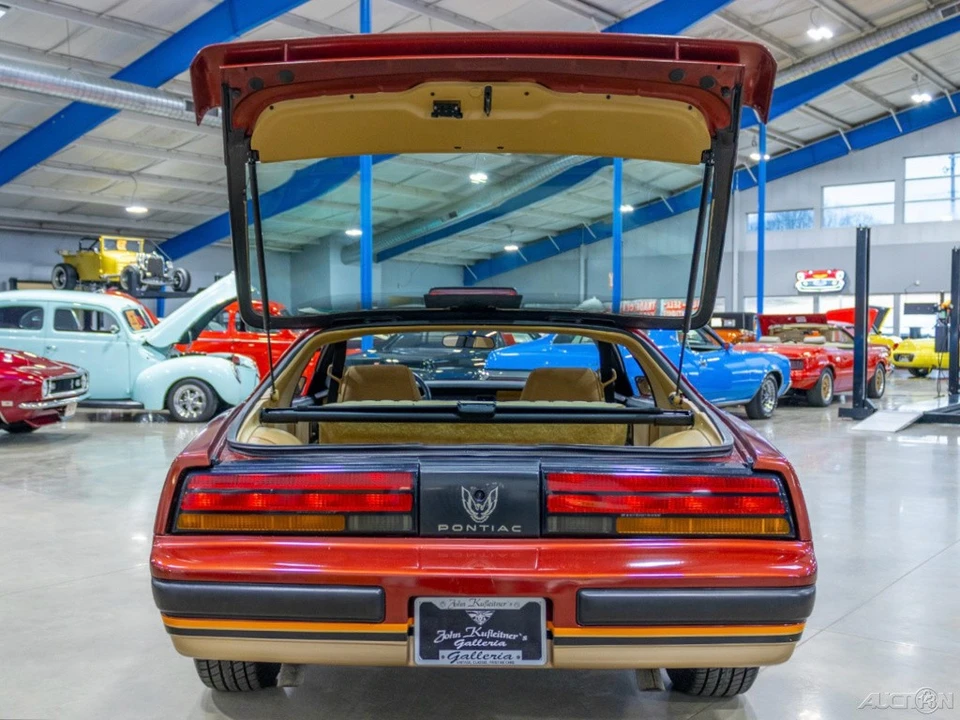 1986 Pontiac Firebird 3rd Gen - Image 17 of 21