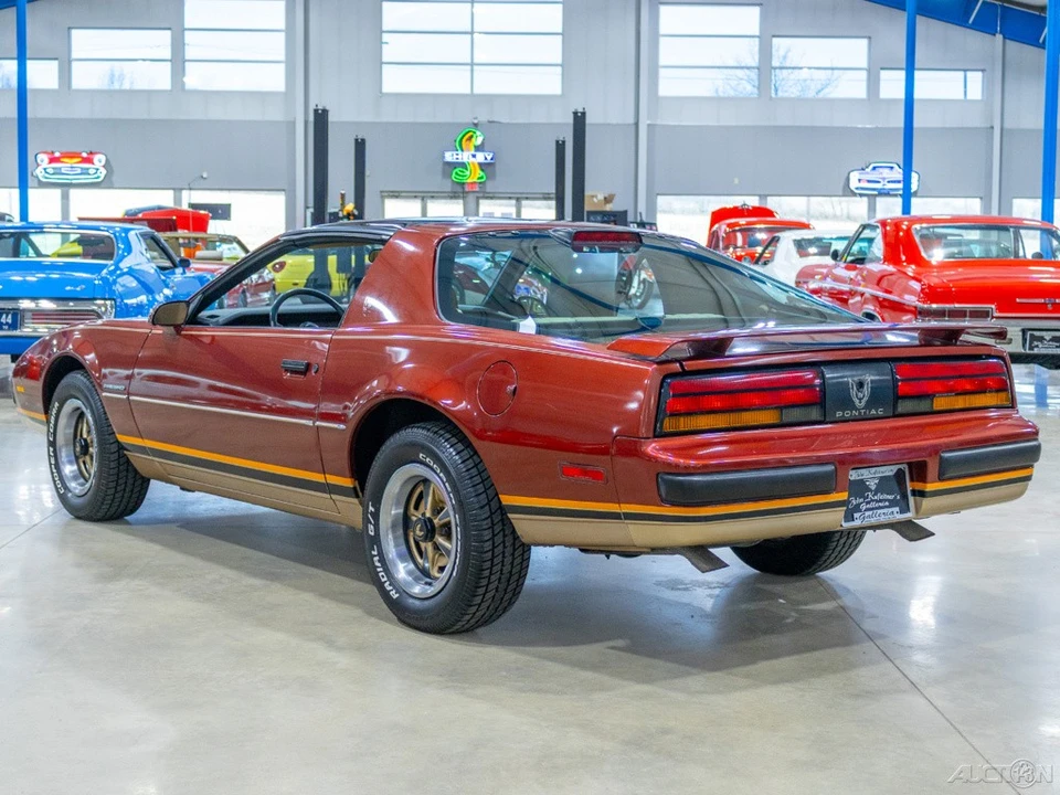 1986 Pontiac Firebird 3rd Gen - Image 5 of 21